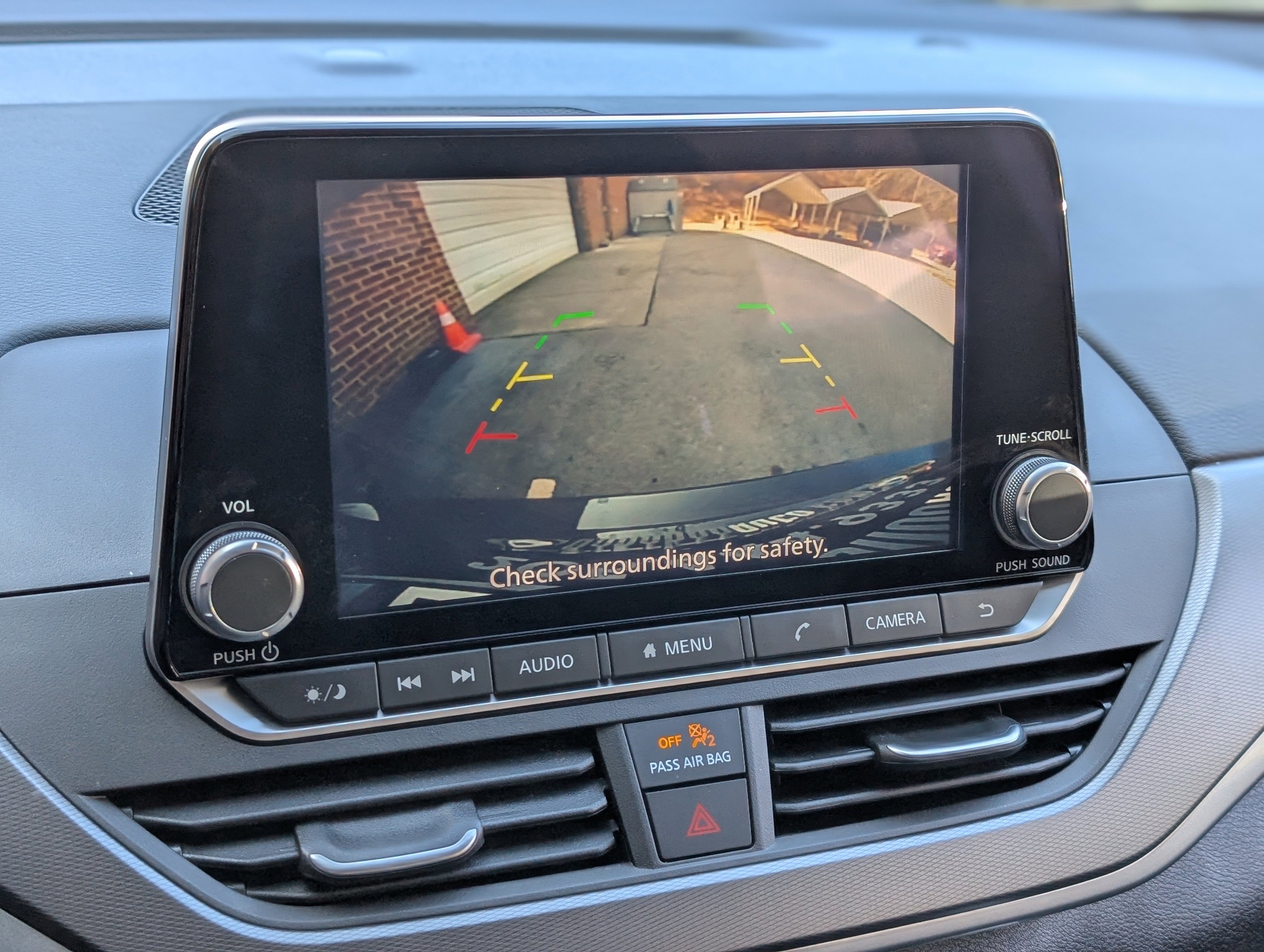 Used 2024 Nissan Altima 2.5 SR FWD image 26
