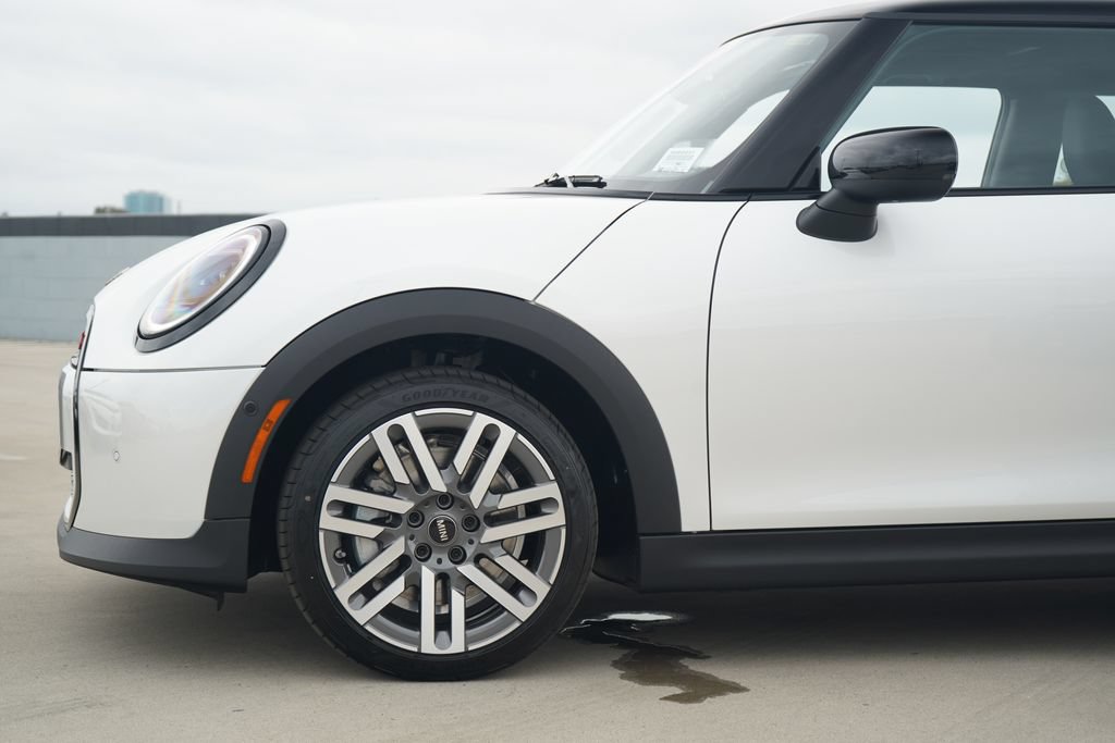 New 2026 MINI Cooper S FWD image 2