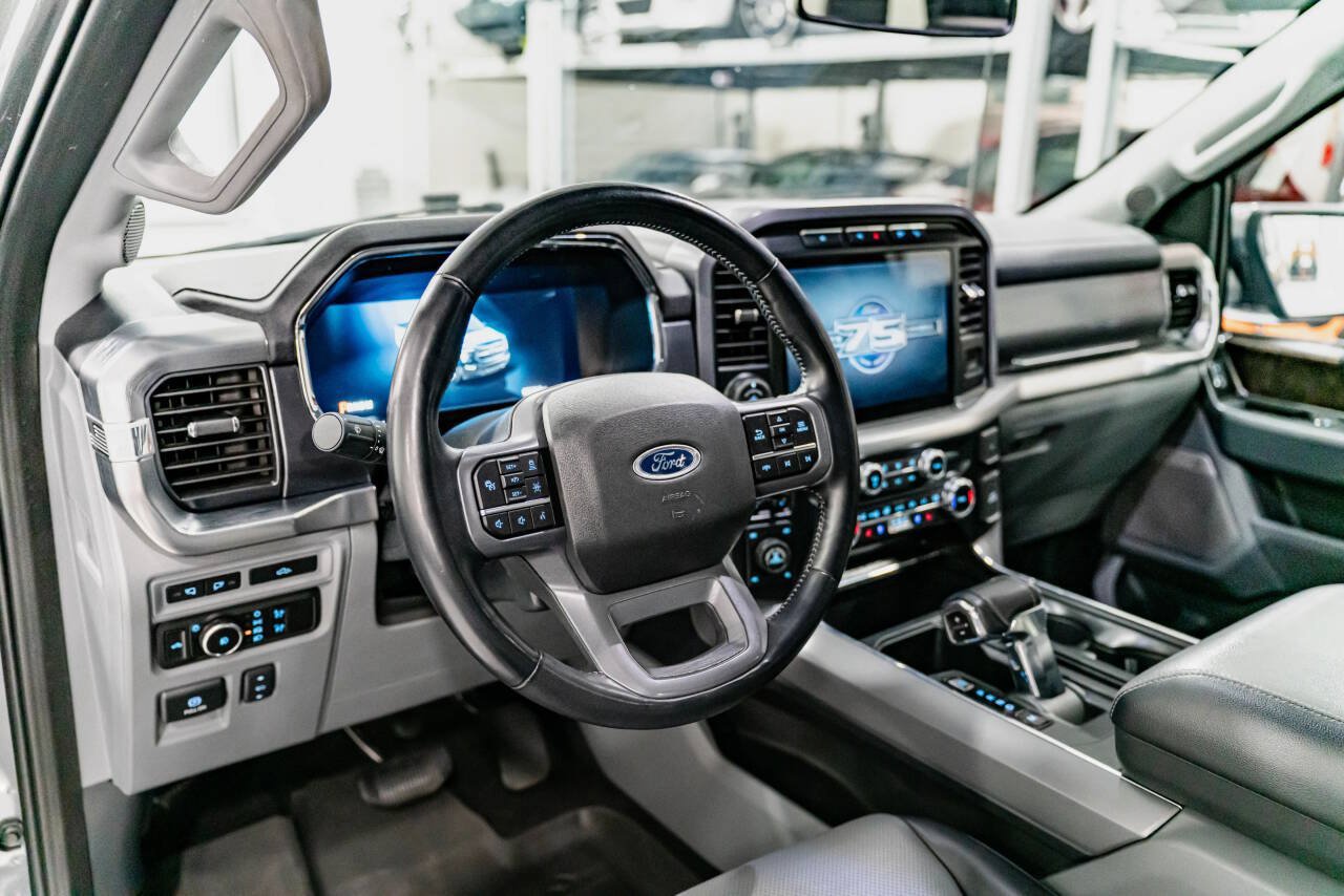 Used 2023 Ford F150 Lariat w/ Trailer Tow Package AWD/4WD image 10