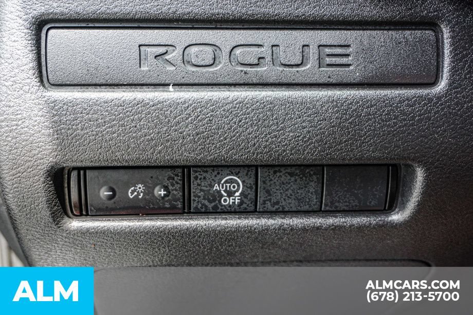Used 2024 Nissan Rogue S AWD/4WD image 45
