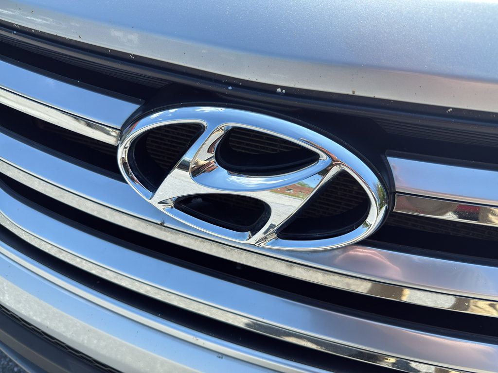 Used 2015 Hyundai Santa Fe Sport AWD/4WD image 21