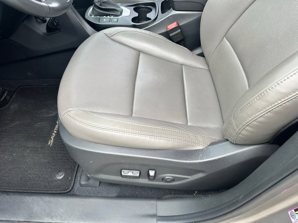 Used 2017 Hyundai Santa Fe Sport image 26