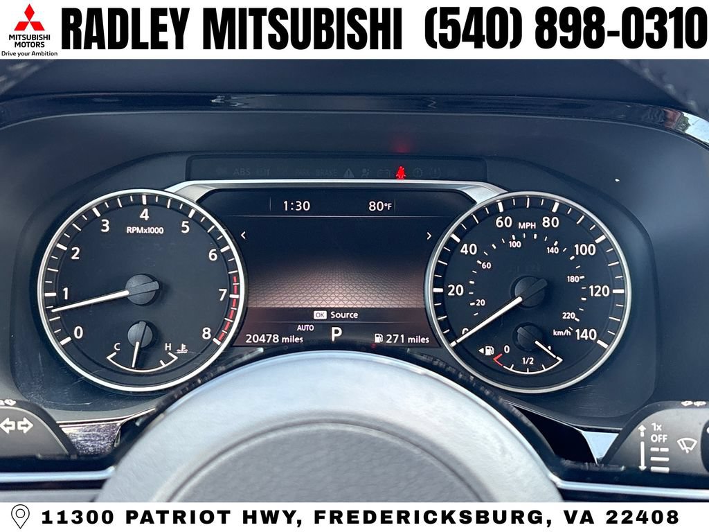 Used 2023 Nissan Pathfinder SL AWD/4WD image 7