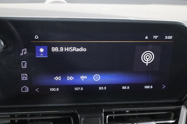 Used 2024 Chevrolet TrailBlazer LT FWD image 28