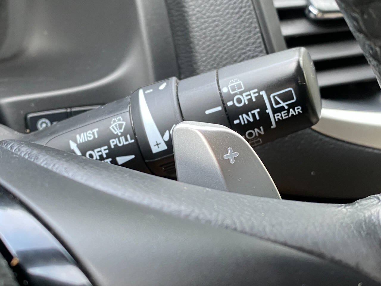 Used 2016 Honda Pilot Touring image 26