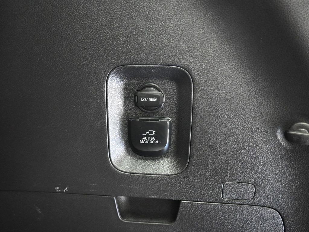 Used 2024 Kia Carnival SX Prestige image 71