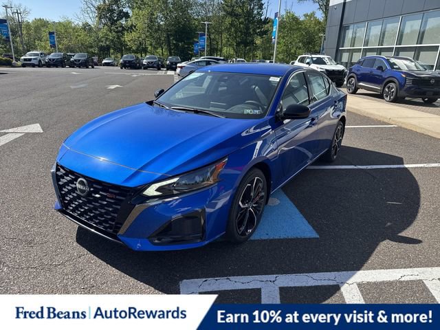 New 2025 Nissan Altima 2.5 SR image 3