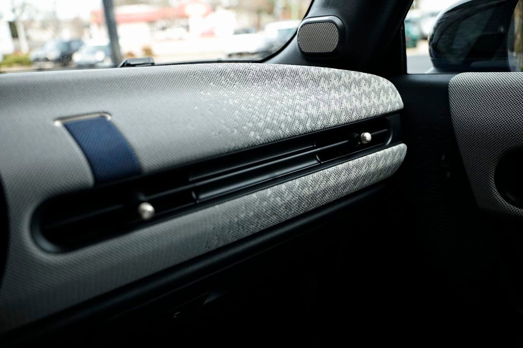 New 2026 MINI Cooper S image 39