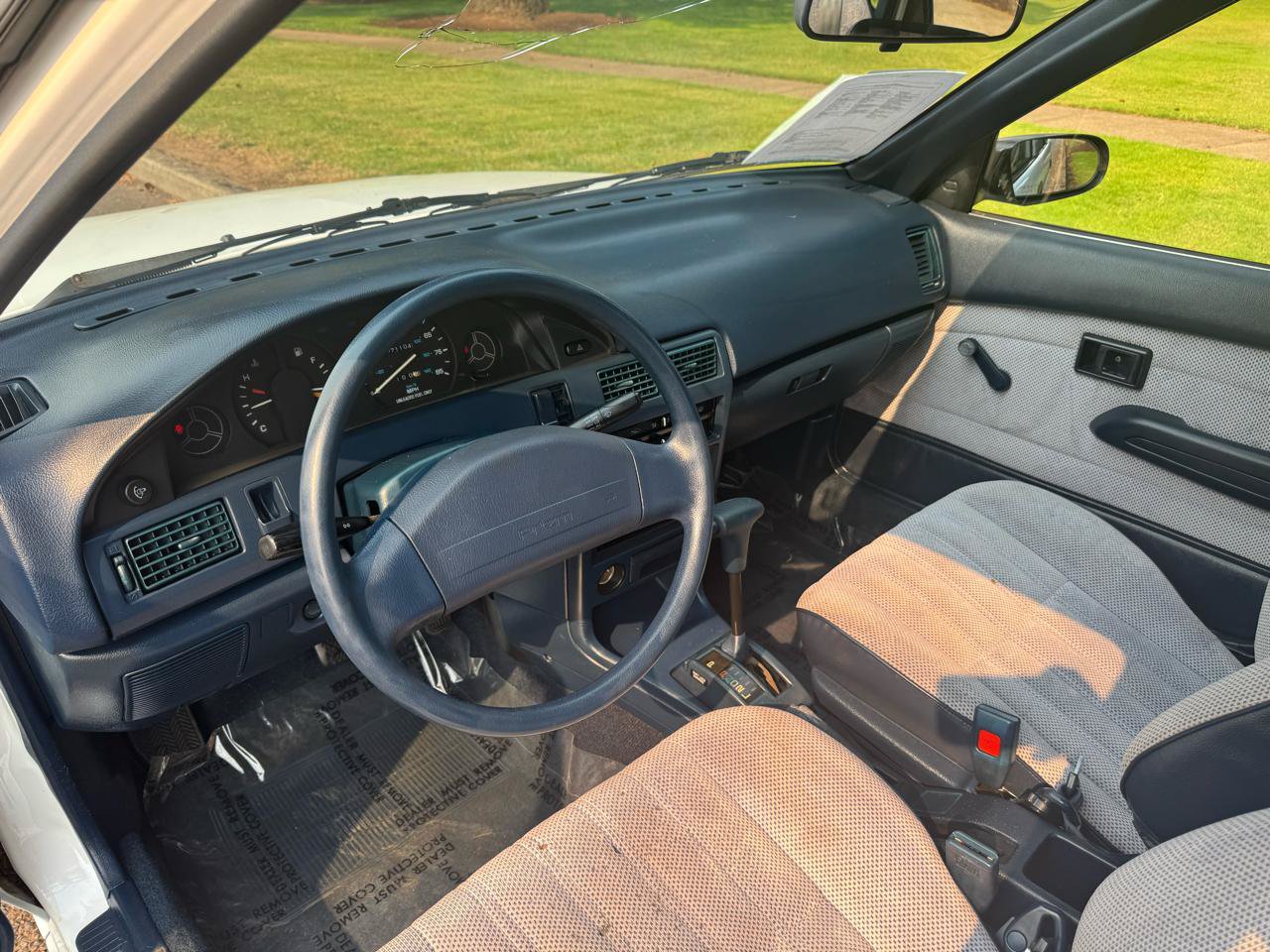 Used 1991 Geo Prizm LSi FWD image 10
