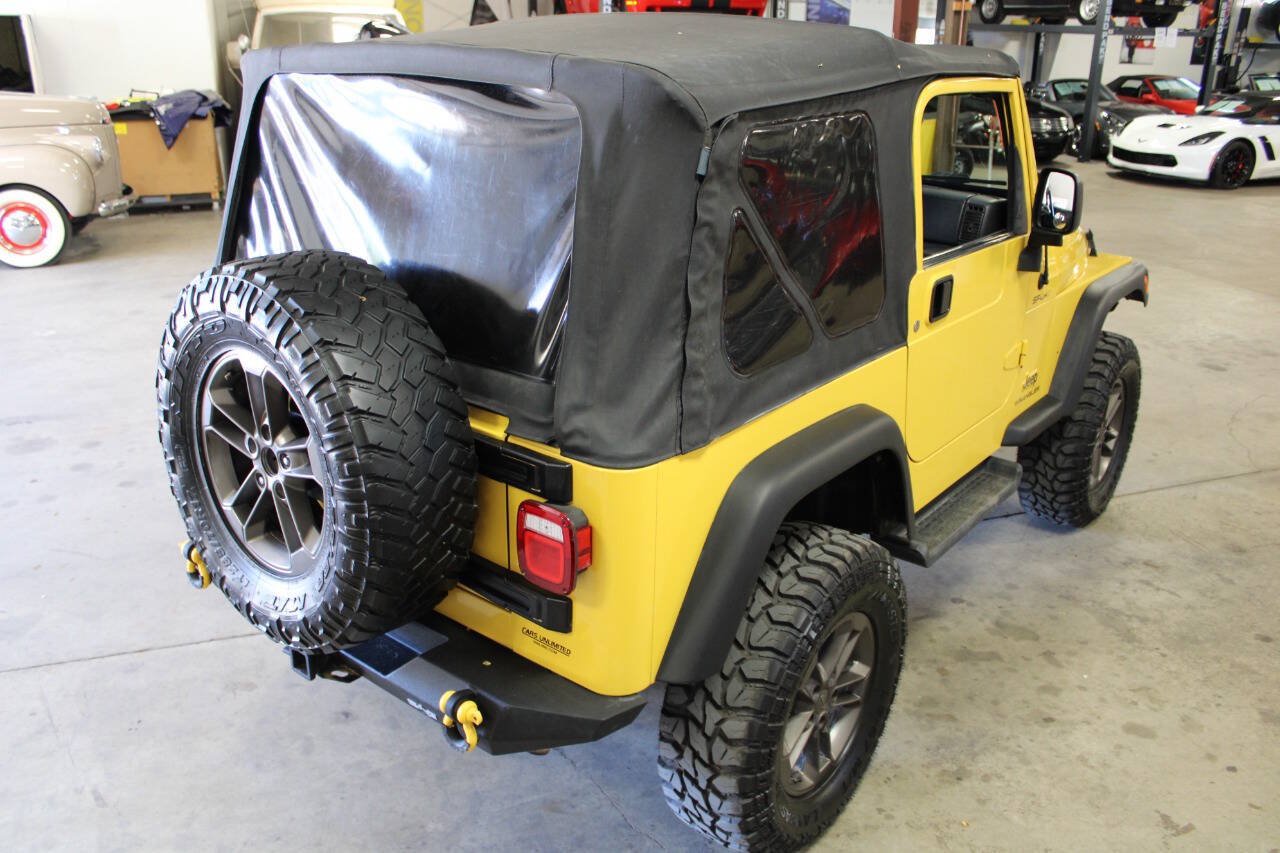 Used 2005 Jeep Wrangler Sport w/ 30" Tire & Wheel Group AWD/4WD image 19