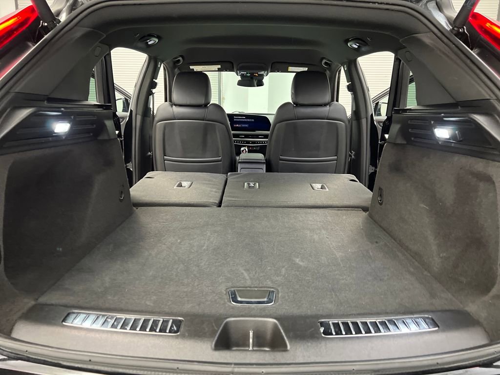 Used 2024 Cadillac XT4 Premium Luxury image 30