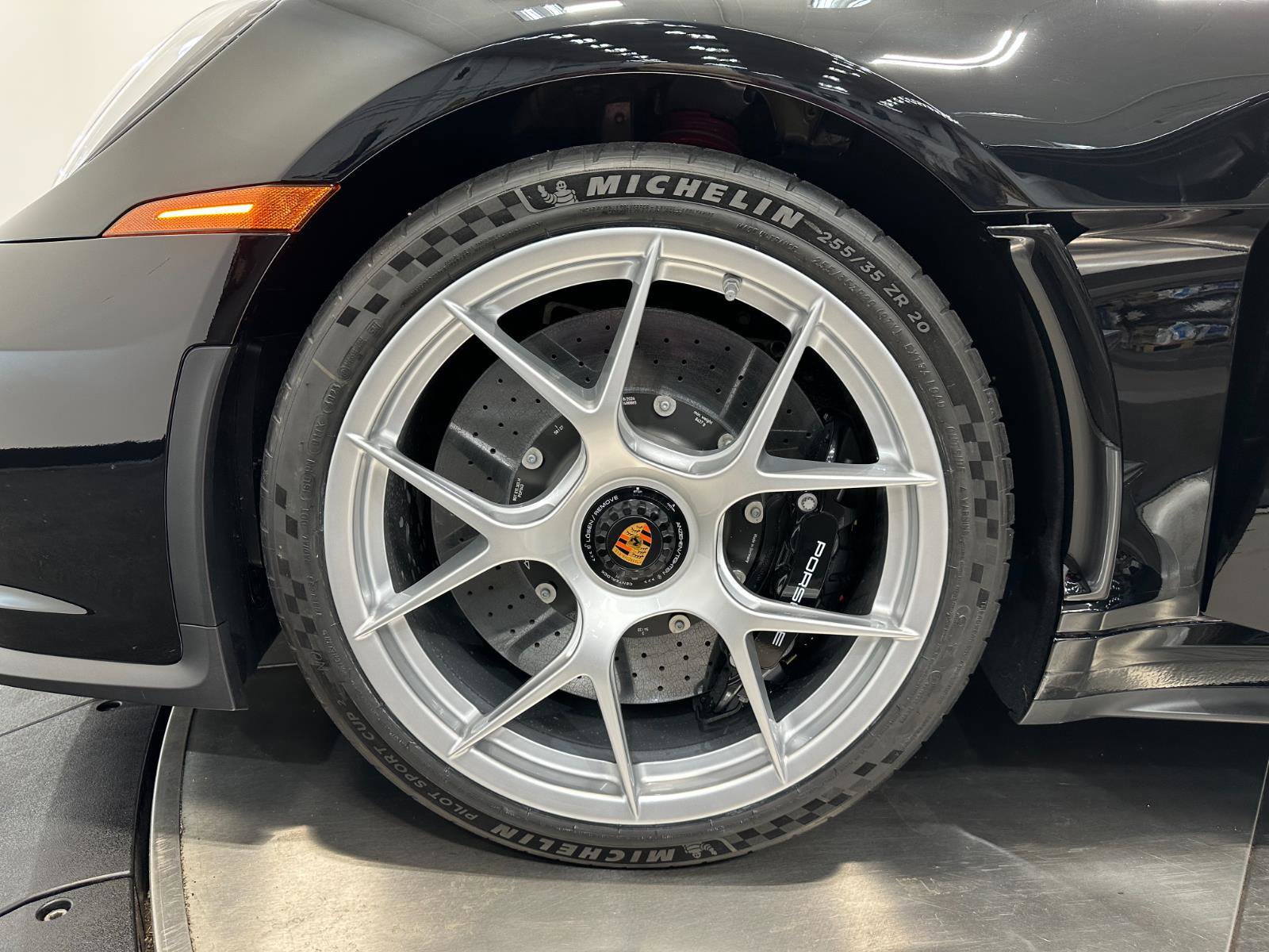 Certified 2024 Porsche 911 GT3 RS RWD image 15