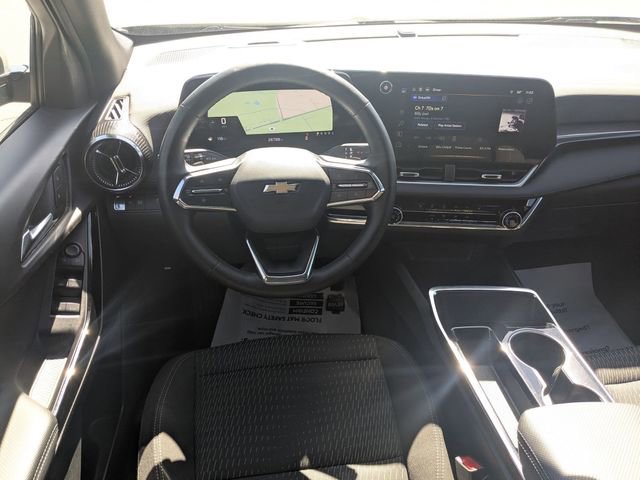 Used 2025 Chevrolet Equinox LT image 27