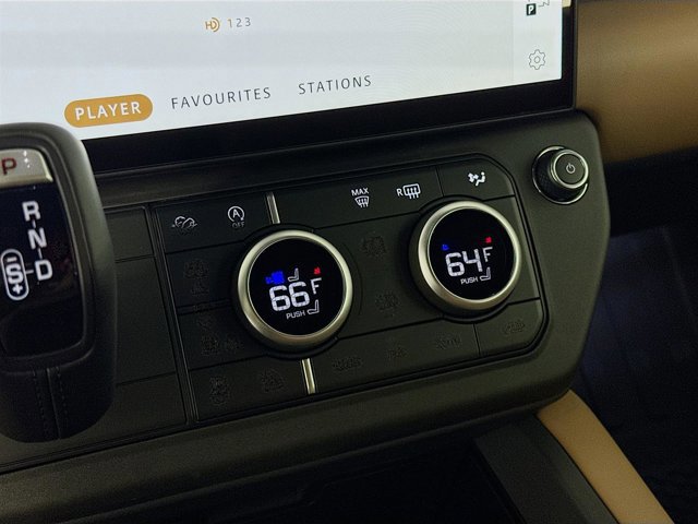New 2026 Land Rover Defender 110 S image 18
