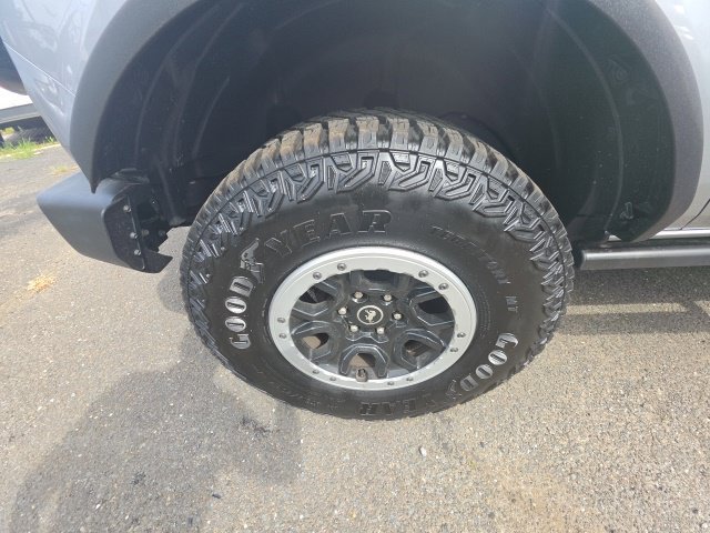 Used 2024 Ford Bronco Big Bend w/ Sasquatch Package AWD/4WD image 13