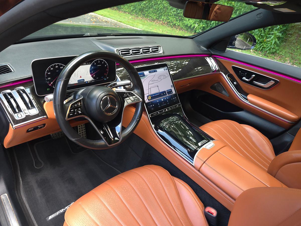 Used 2023 Mercedes-Benz S 500 4MATIC image 2