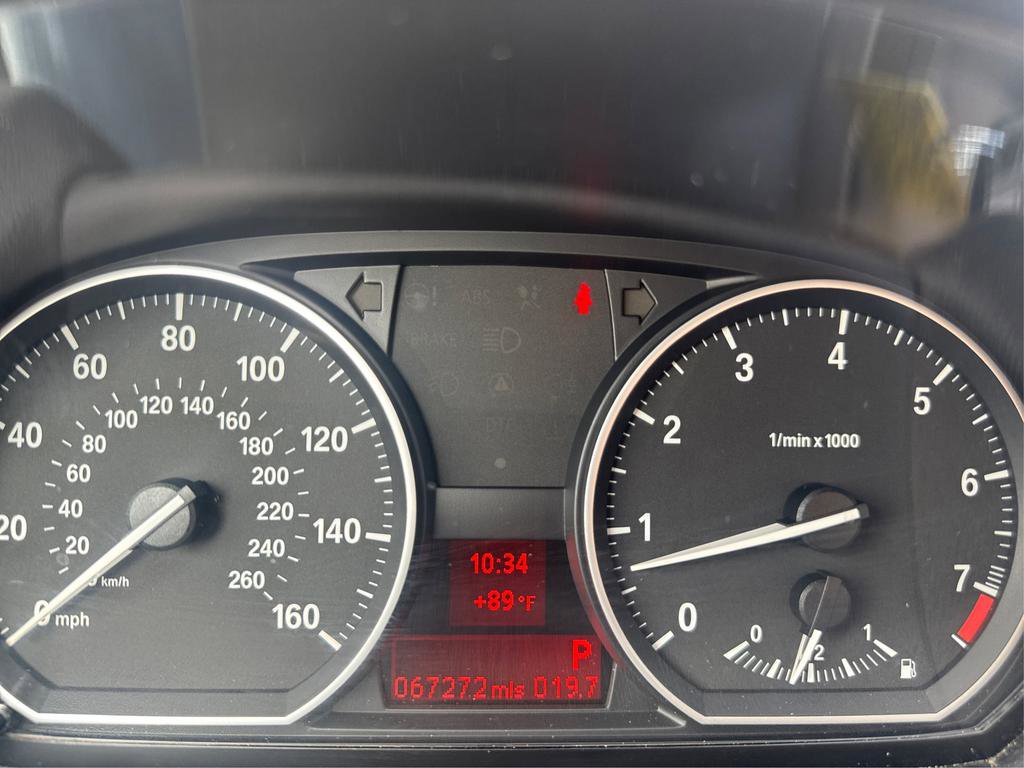 Used 2010 BMW 128i Convertible RWD image 15