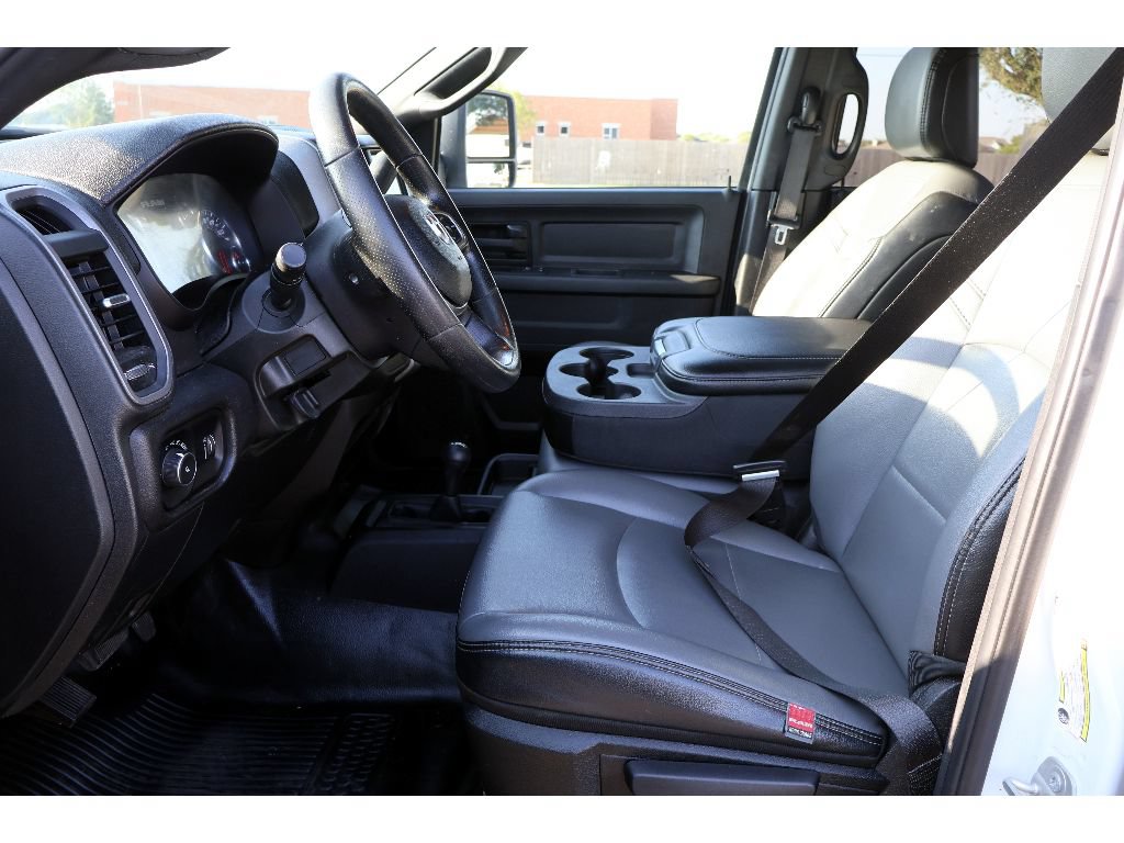 Used 2024 RAM 2500 Tradesman w/ Chrome Appearance Group AWD/4WD image 25