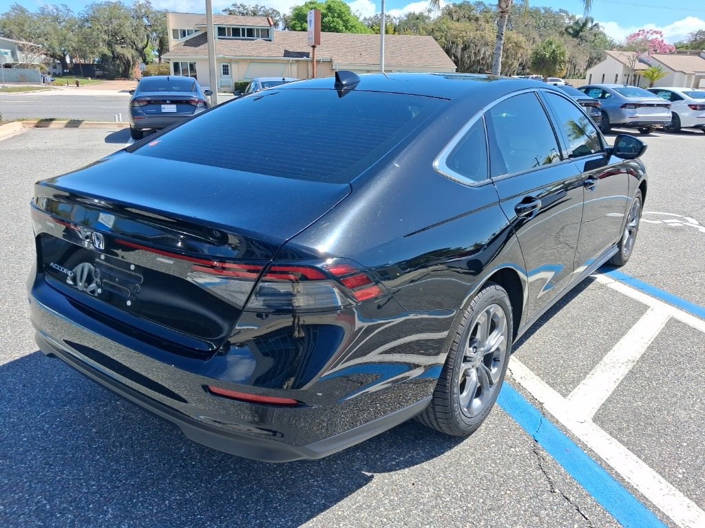Used 2023 Honda Accord EX image 5