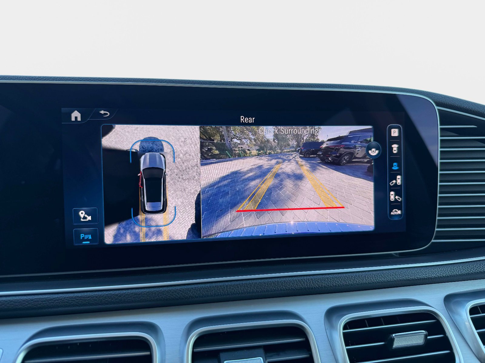 Used 2024 Mercedes-Benz GLE 350 4MATIC image 46