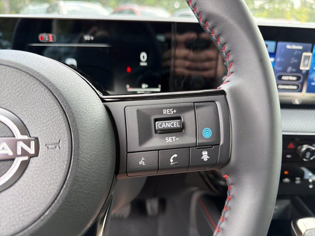 New 2026 Nissan Kicks SR FWD image 21