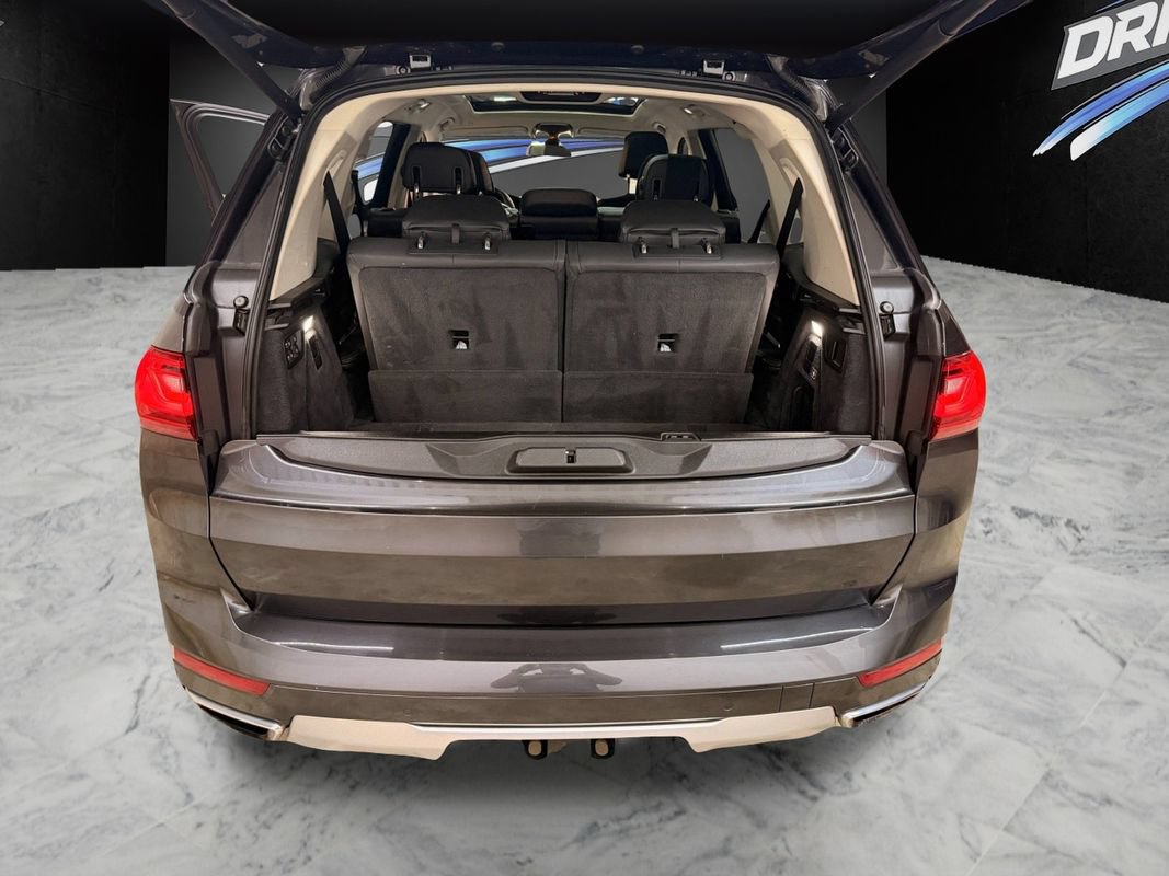 Used 2019 BMW X7 xDrive50i w/ Cold Weather Package AWD/4WD image 30