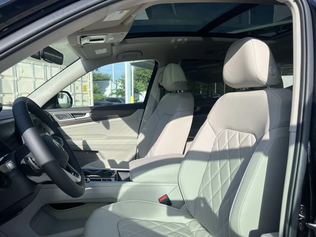 New 2026 Volkswagen Atlas SEL Premium R-Line AWD/4WD image 13