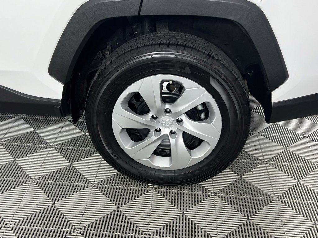 Used 2025 Toyota RAV4 LE image 14