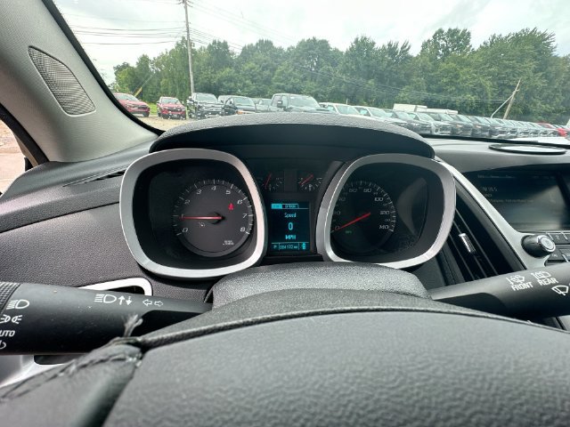 Used 2017 Chevrolet Equinox LT w/ Convenience Package AWD/4WD image 14