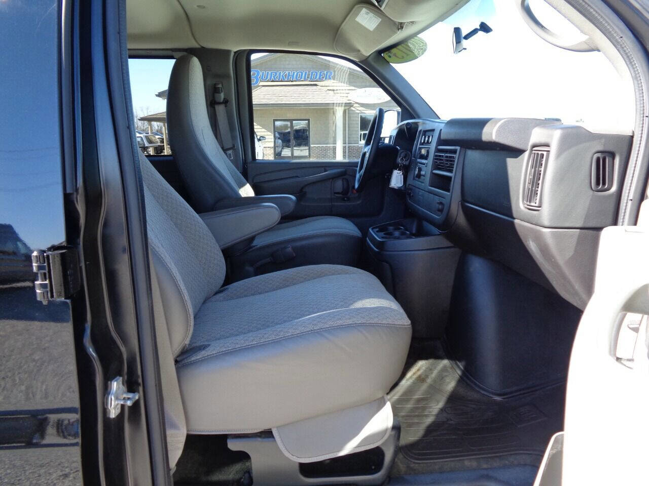 Used 2013 Chevrolet Express 1500 LT w/ LT Preferred Equipment Group image 37