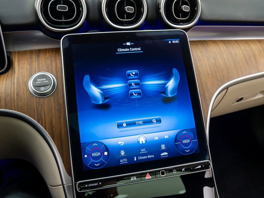 Used 2023 Mercedes-Benz C 300 4MATIC Sedan image 27