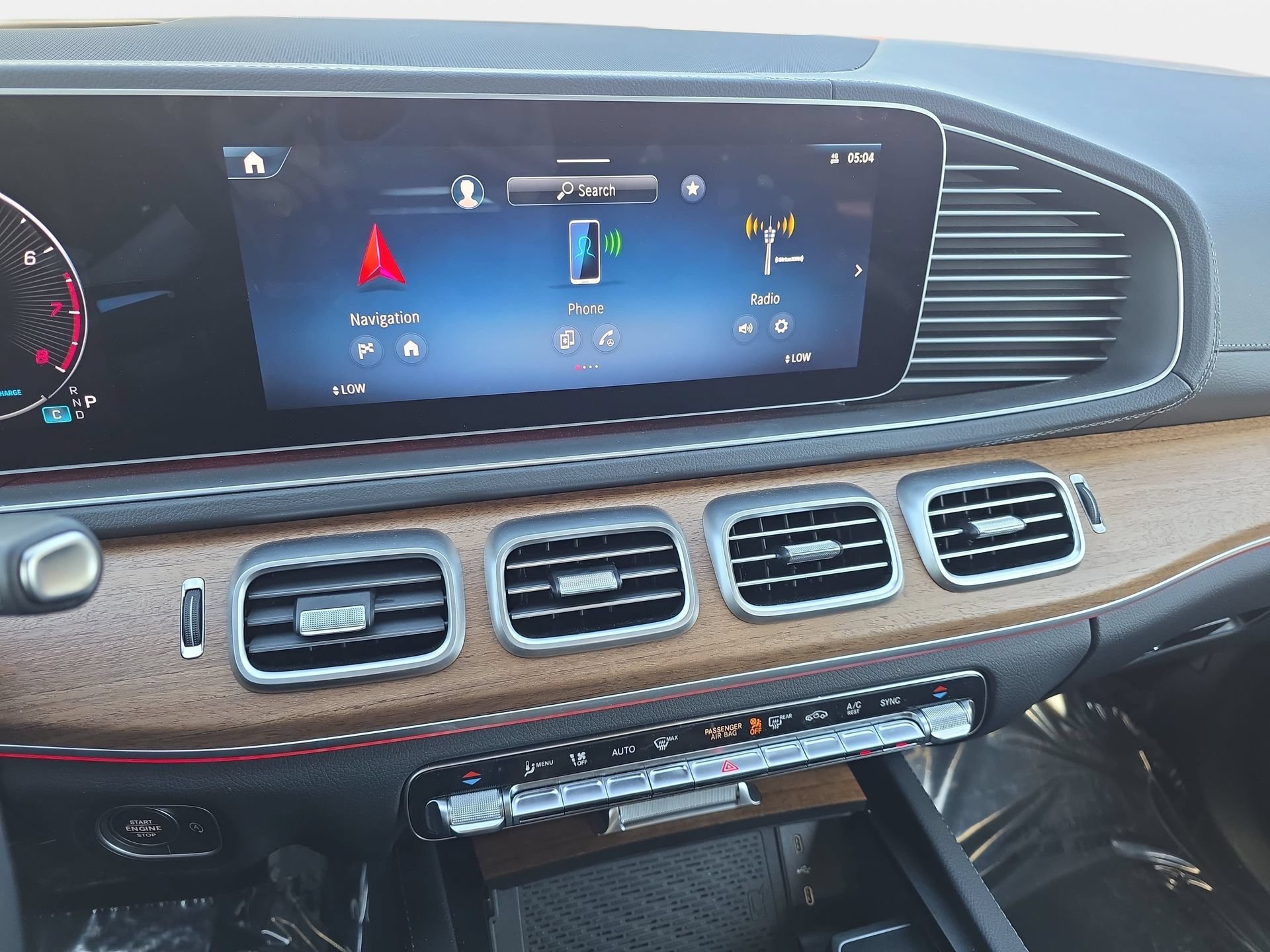 Certified 2025 Mercedes-Benz GLS 450 4MATIC image 20