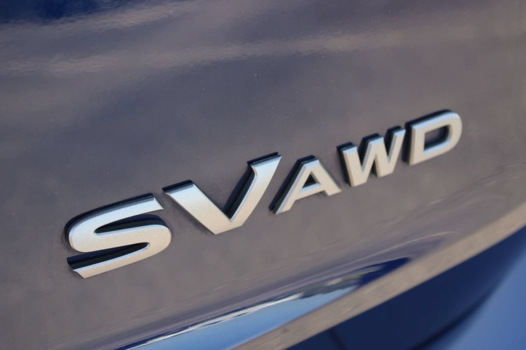 Used 2024 Nissan Rogue SV AWD/4WD image 16
