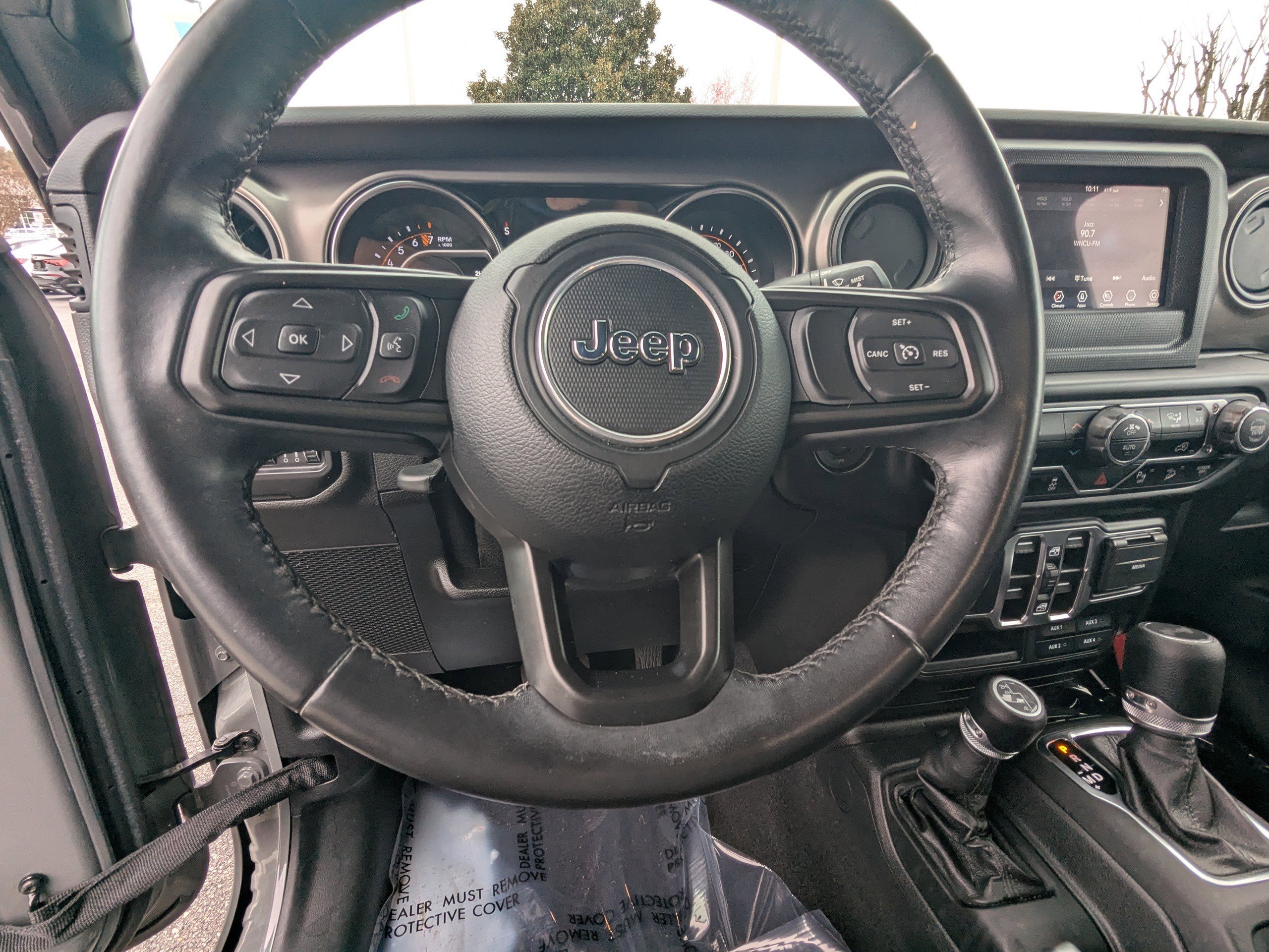 Used 2021 Jeep Wrangler Sport S image 17