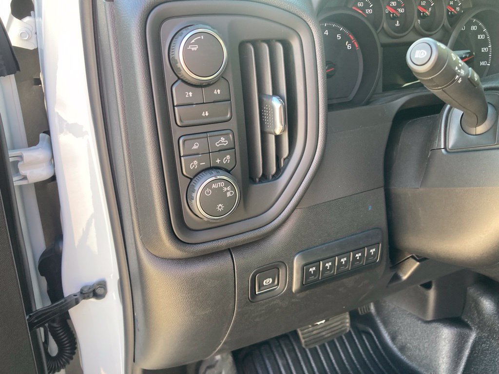 New 2026 Chevrolet Silverado 3500 W/T w/ WT Convenience Package AWD/4WD image 11