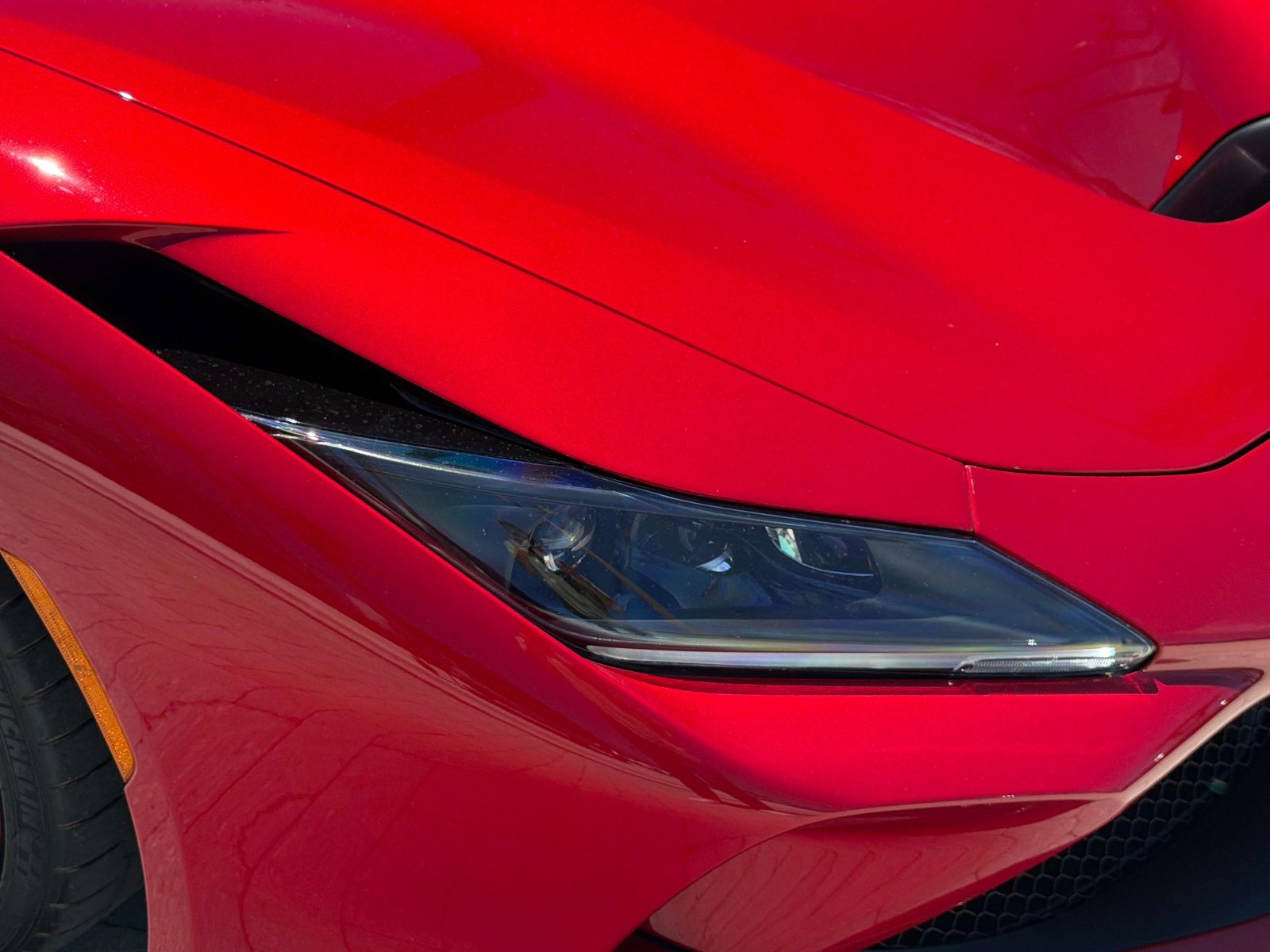 Used 2021 Ferrari F8 Tributo image 9