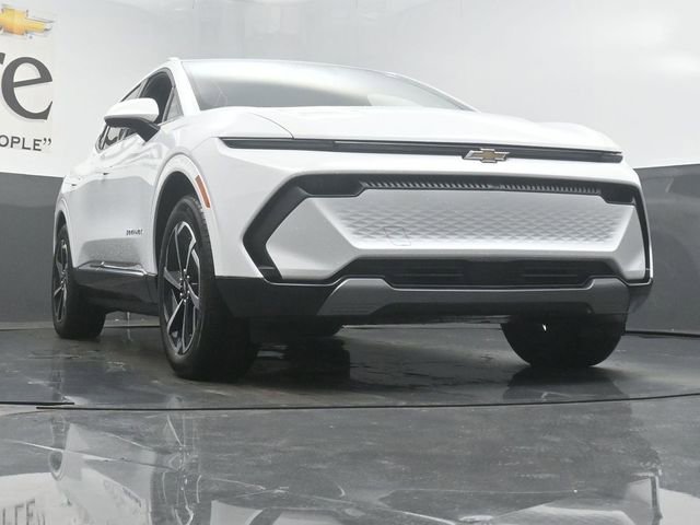 New 2025 Chevrolet Equinox EV LT image 3