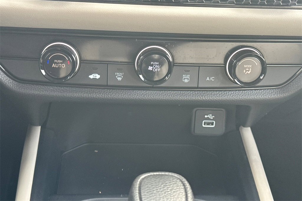 Used 2024 Honda HR-V LX image 22