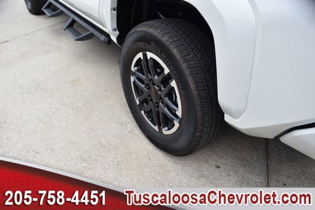 Used 2024 Toyota Tacoma TRD Sport w/ TRD Sport Upgrade Package image 15