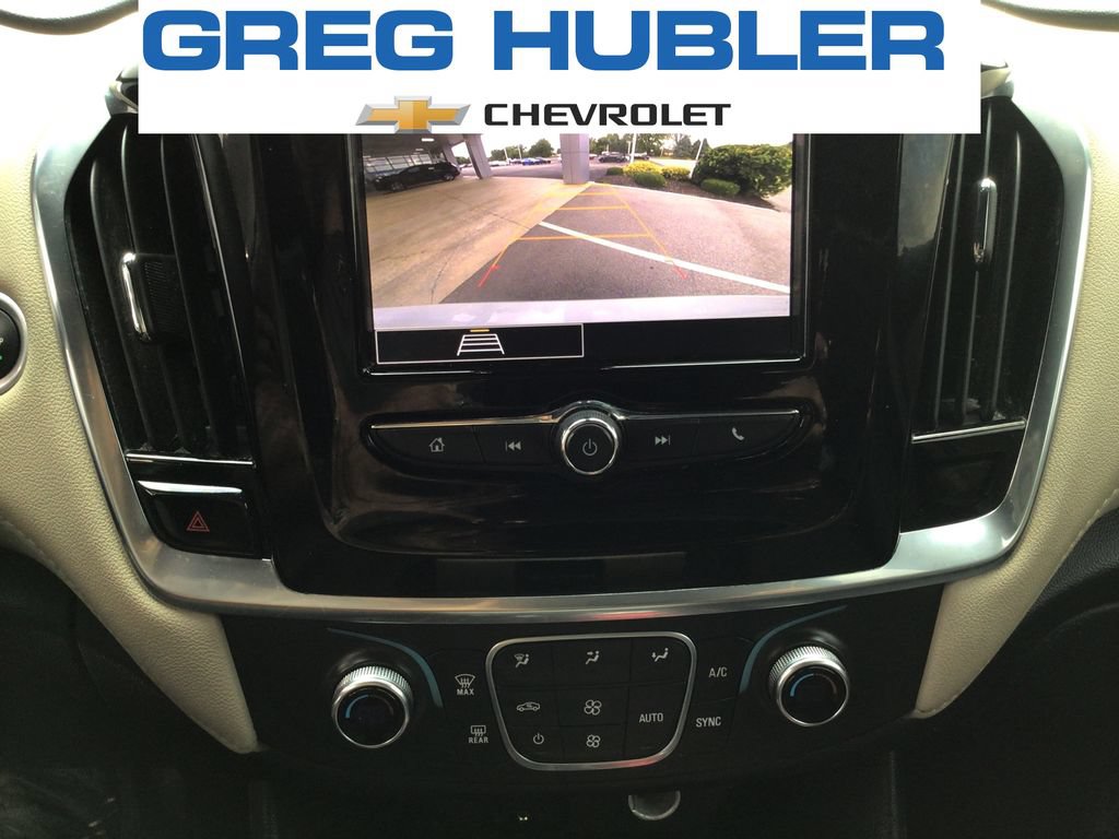 Used 2023 Chevrolet Traverse LS w/ Safety Package FWD image 27