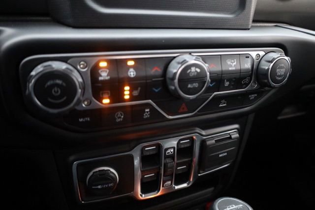 Used 2021 Jeep Gladiator Willys image 28