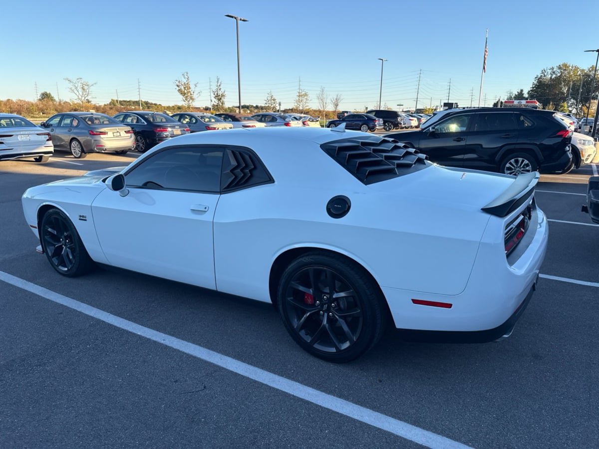 Used 2019 Dodge Challenger R/T w/ Blacktop Package RWD image 6