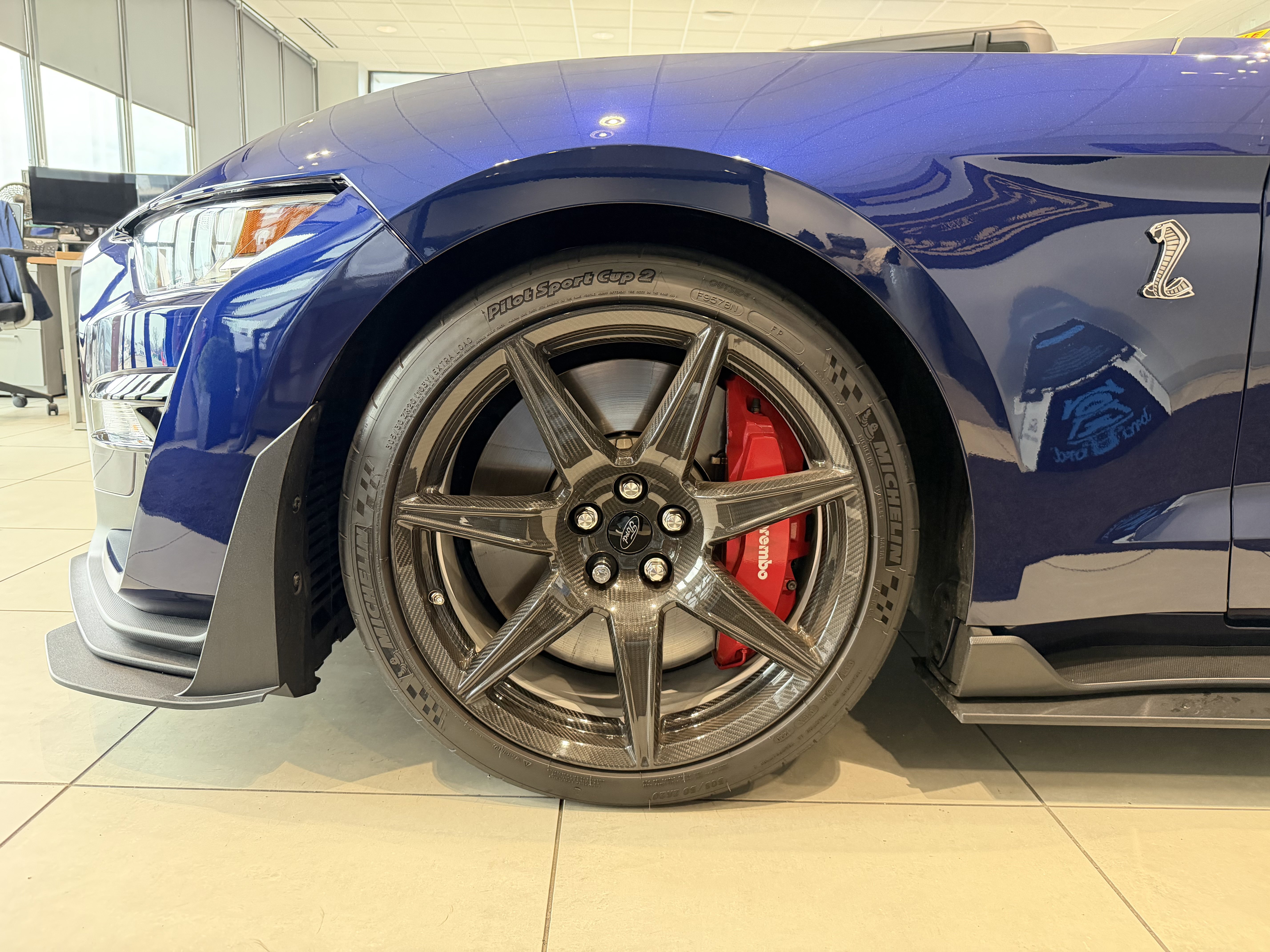 Used 2020 Ford Mustang Shelby GT500 w/ Carbon Fiber Track Pack image 30