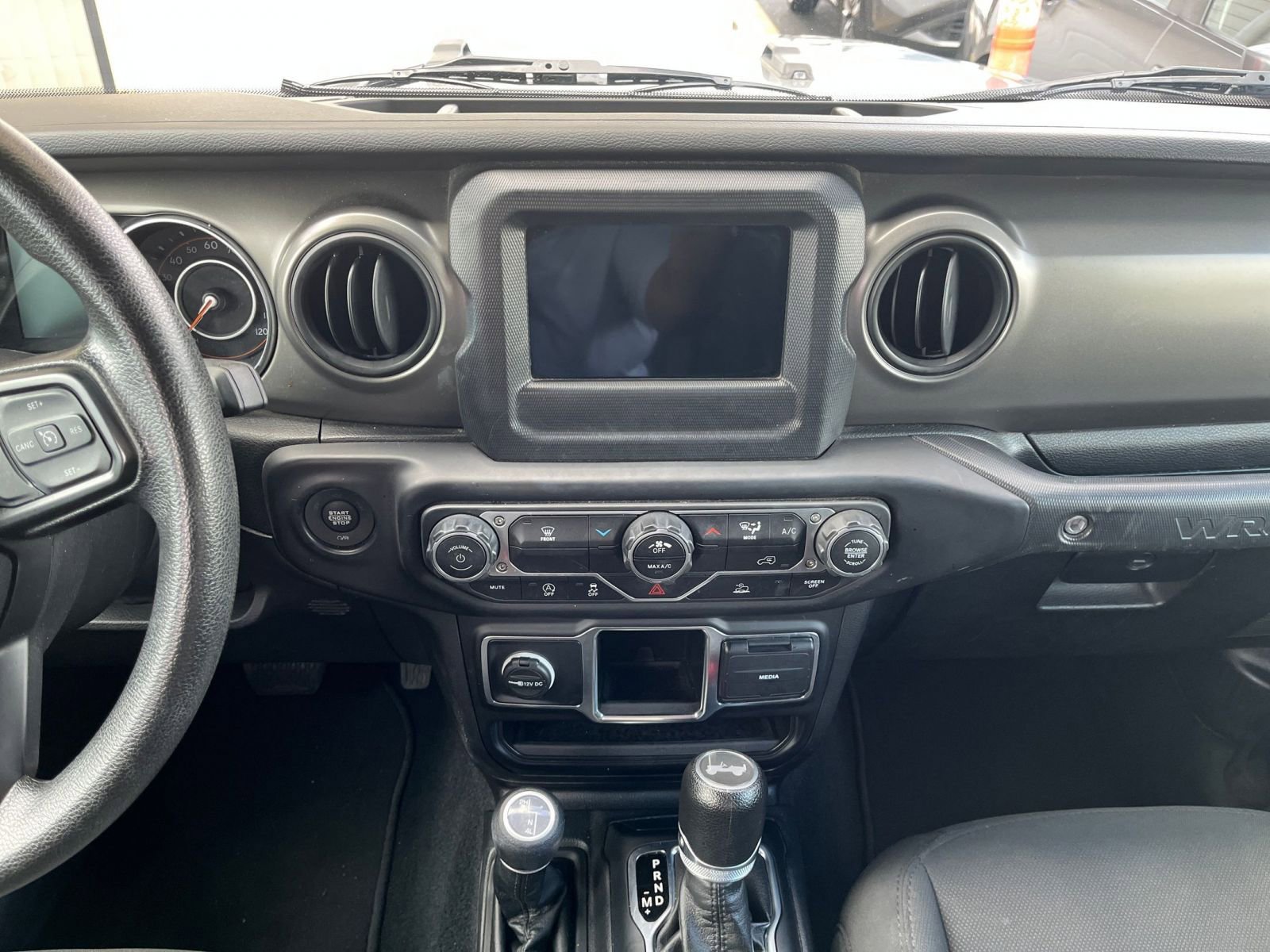 Used 2023 Jeep Wrangler Sport image 18