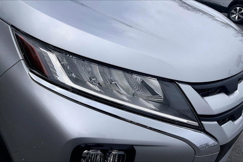 Used 2022 Mitsubishi Outlander Sport ES image 27