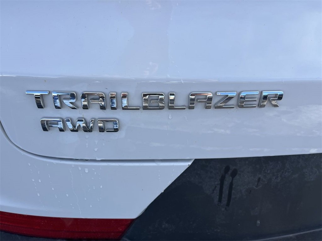 Certified 2023 Chevrolet TrailBlazer LT w/ Convenience Package image 30