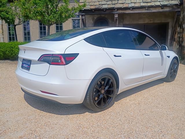 Used 2020 Tesla Model 3 Standard Range RWD image 14