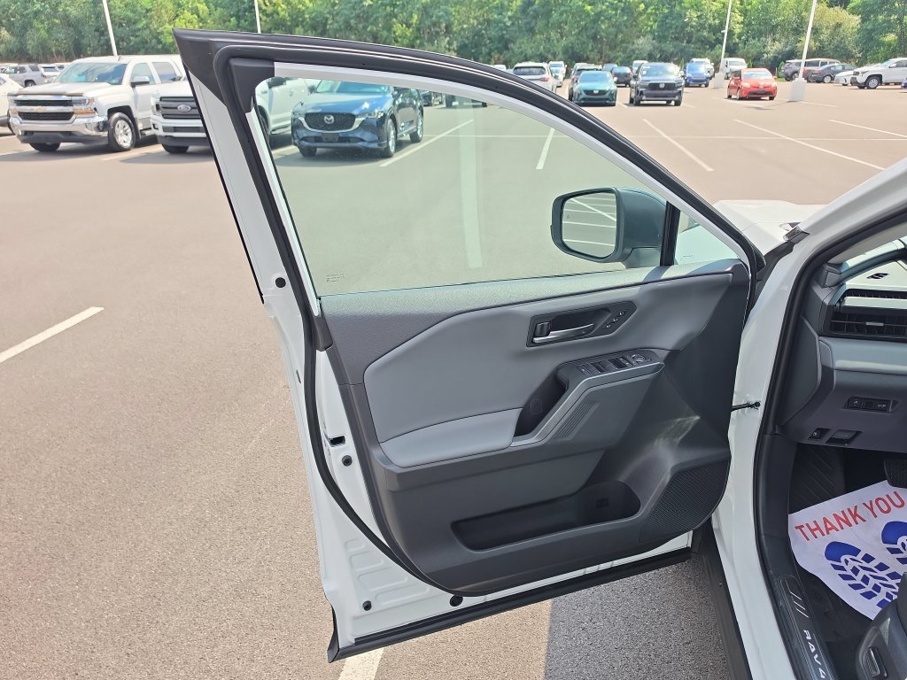 Used 2026 Toyota RAV4 Limited AWD/4WD image 16