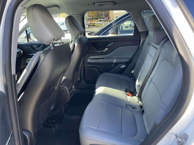 Used 2022 Lincoln Corsair AWD w/ Equipment Group 101A image 11