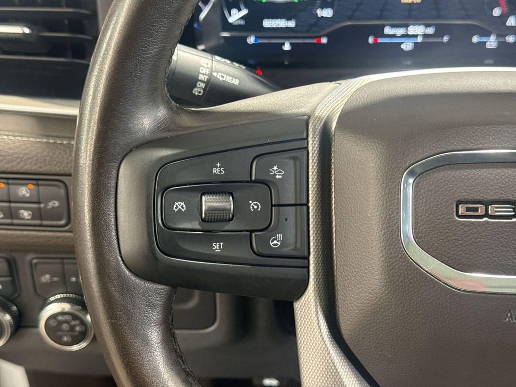 Used 2022 GMC Yukon Denali AWD/4WD image 20